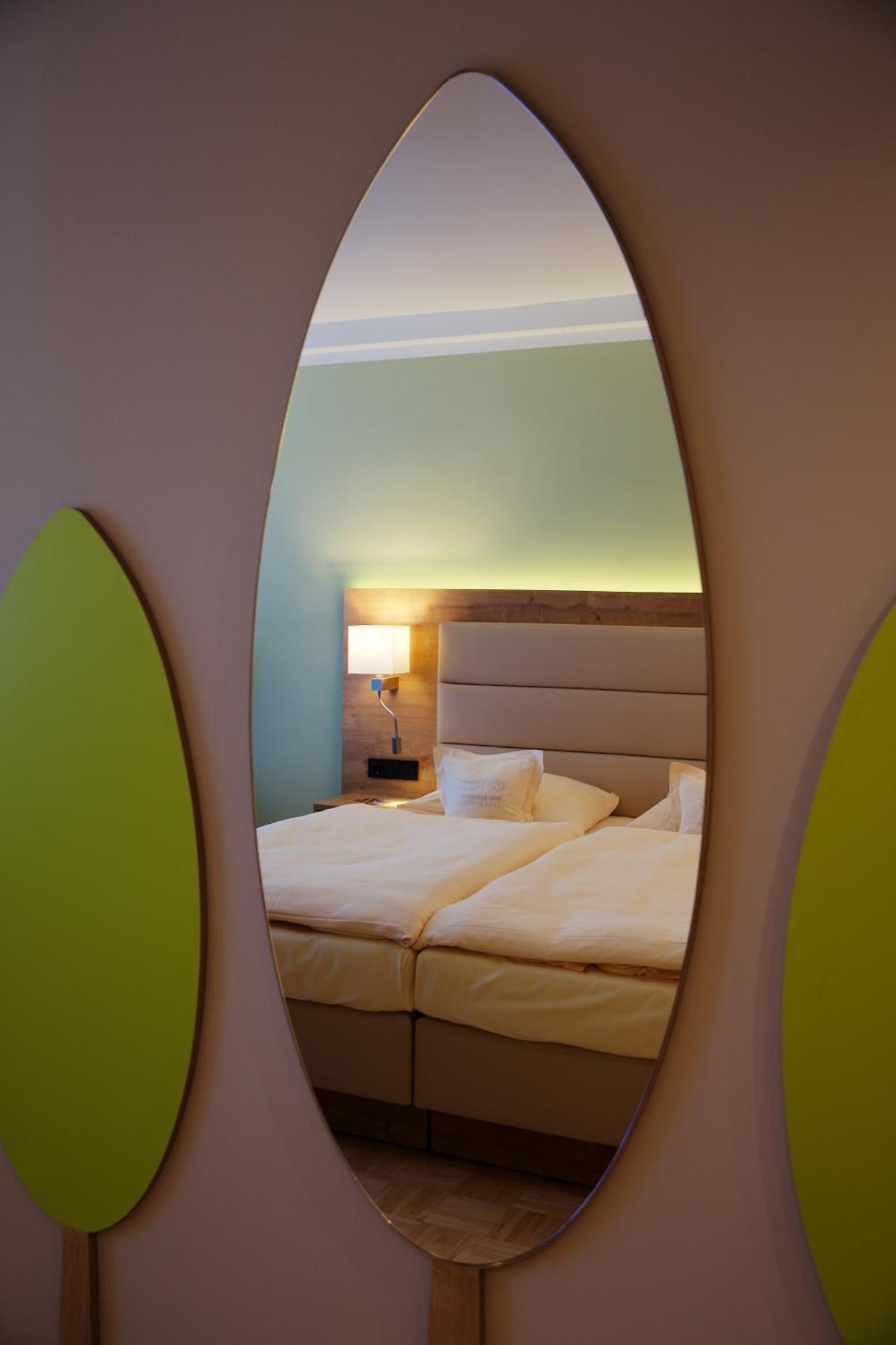 Bio-Seehotel Zeulenroda Екстер'єр фото