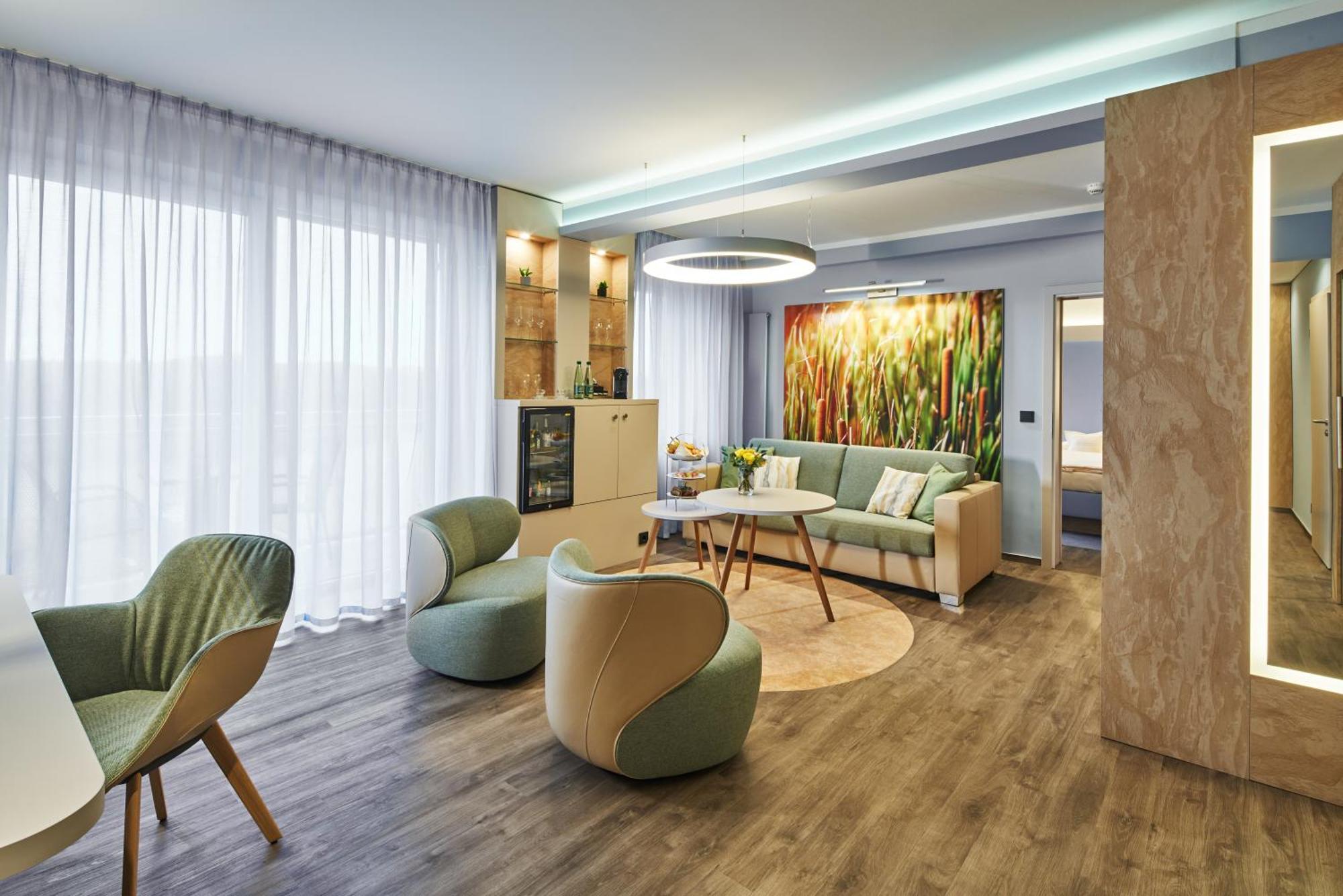 Bio-Seehotel Zeulenroda Екстер'єр фото