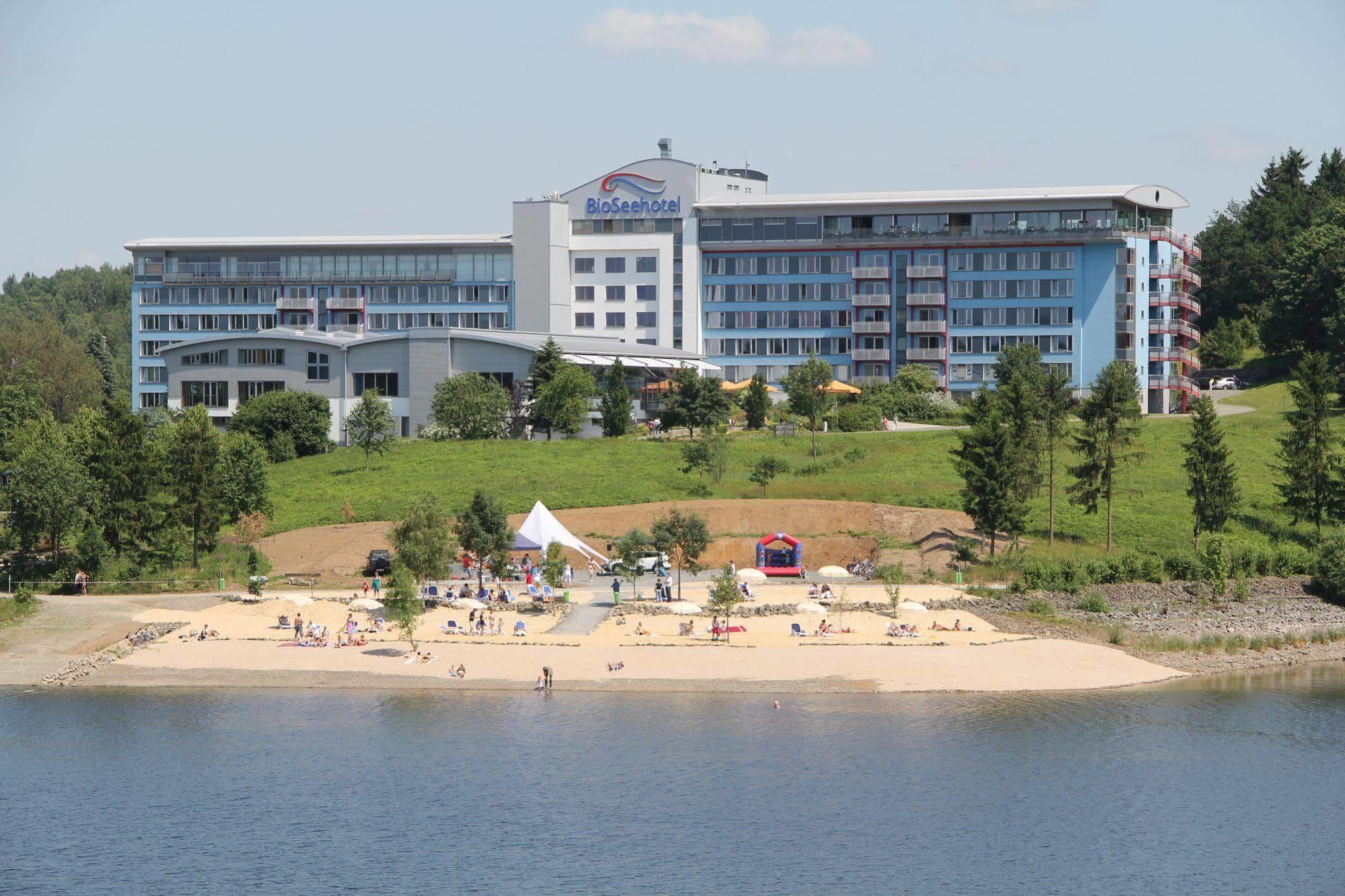Bio-Seehotel Zeulenroda Екстер'єр фото